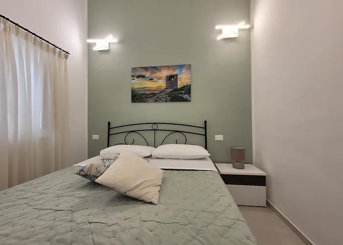 Jey Studio_Independent Seafront Apartment