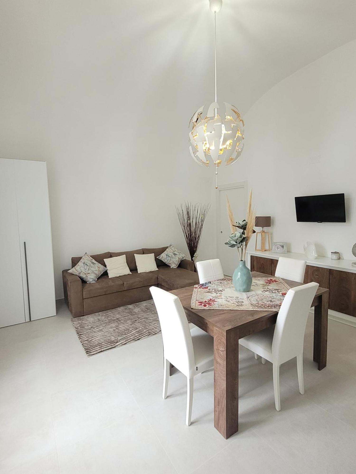 Jey Studio_independent Seafront * Terrasini