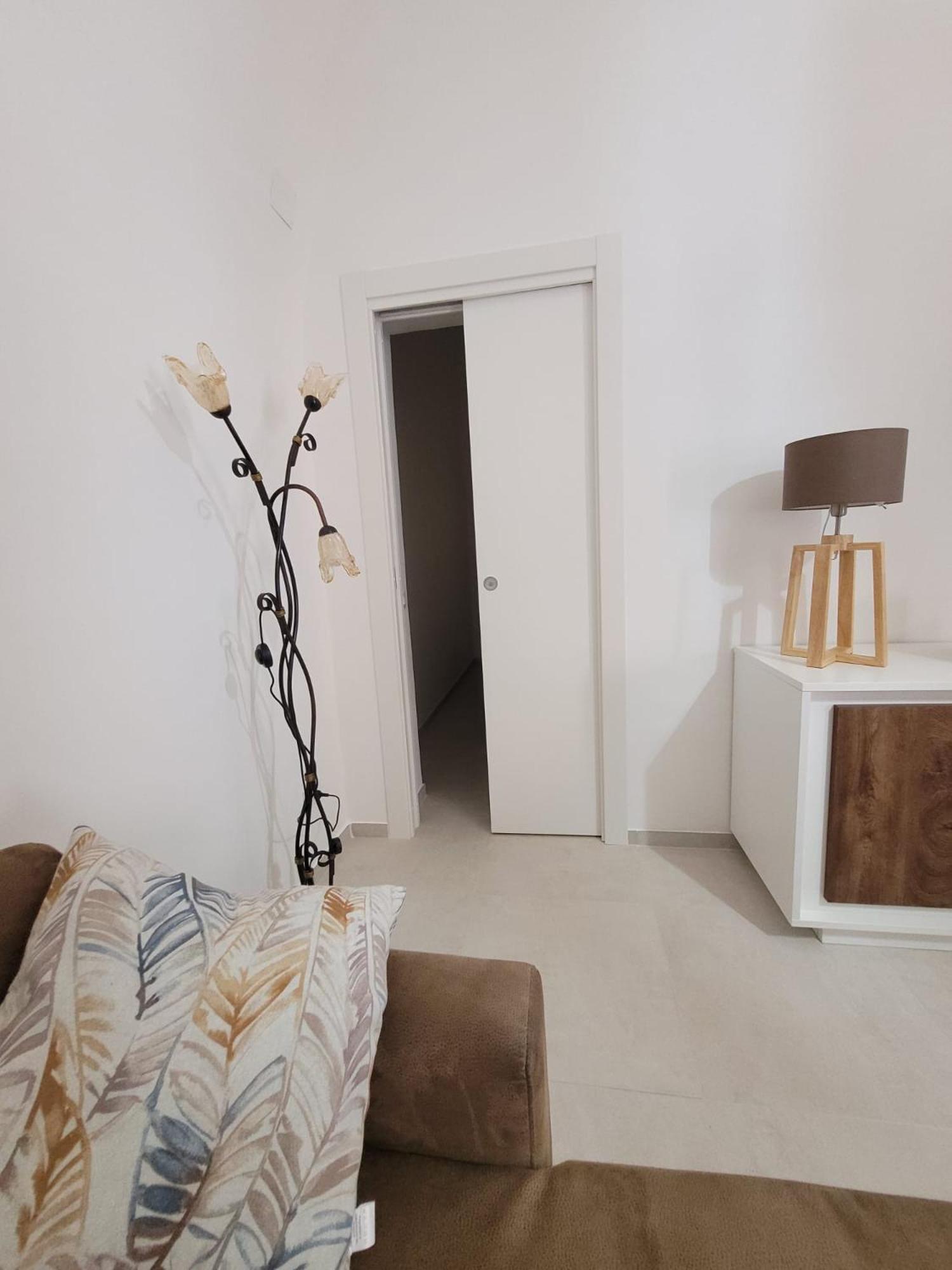 Jey Studio_independent Seafront Terrasini